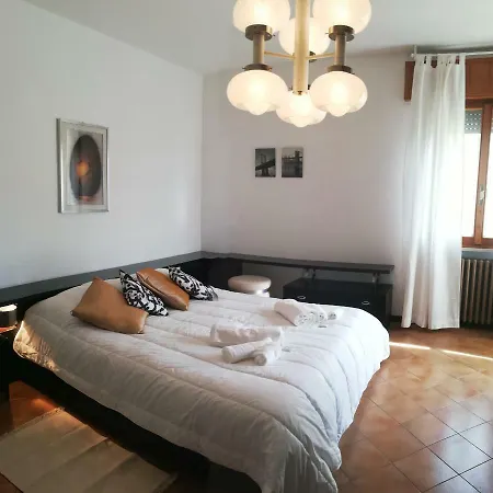 Holiday home Grazioso In Villetta Bifamiliare